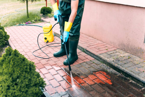Best Commercial Pressure Washing  in Monmouth, OR